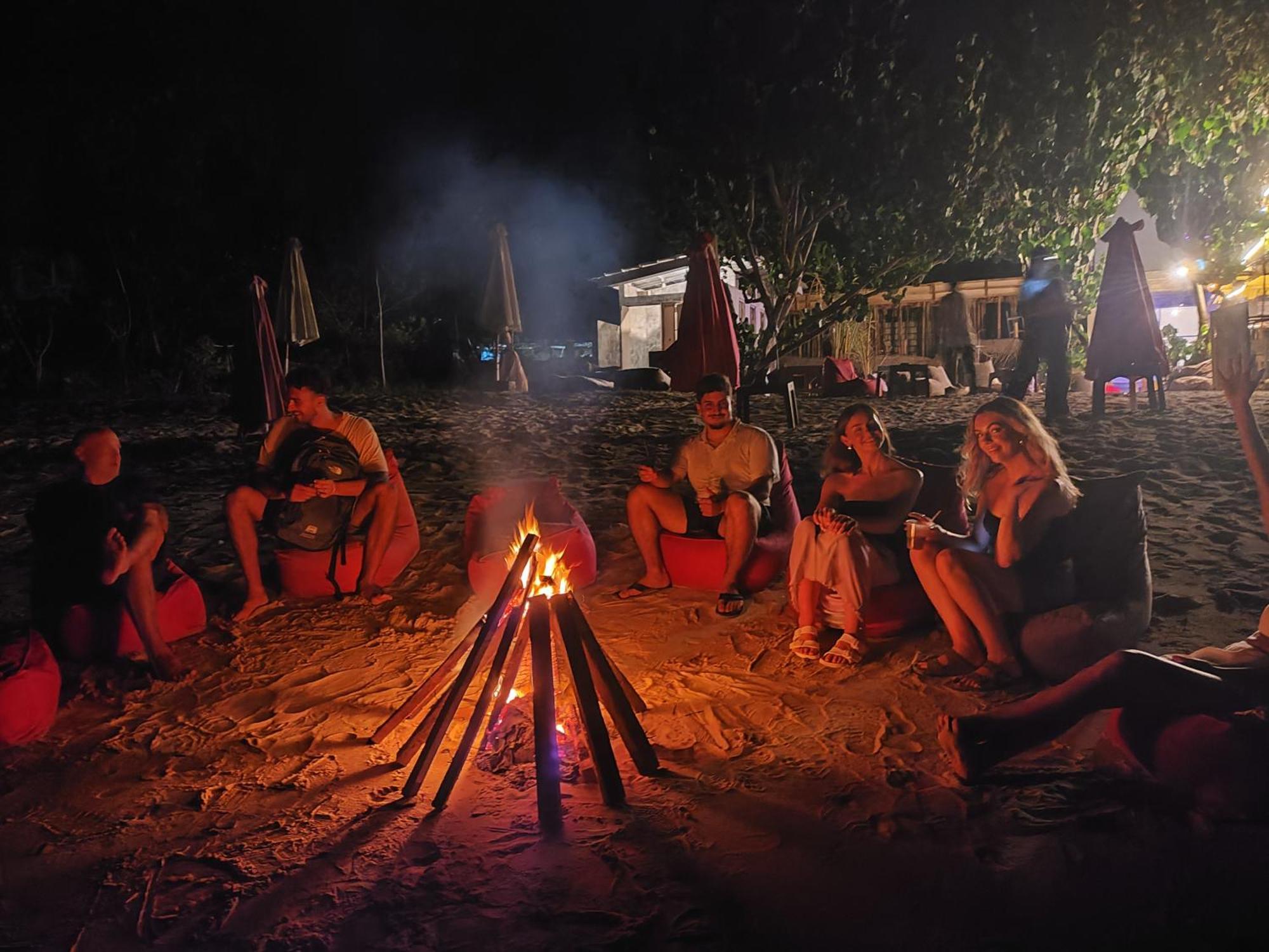 Lushy Hostel Nusa Penida Toyapakeh Eksteriør bilde